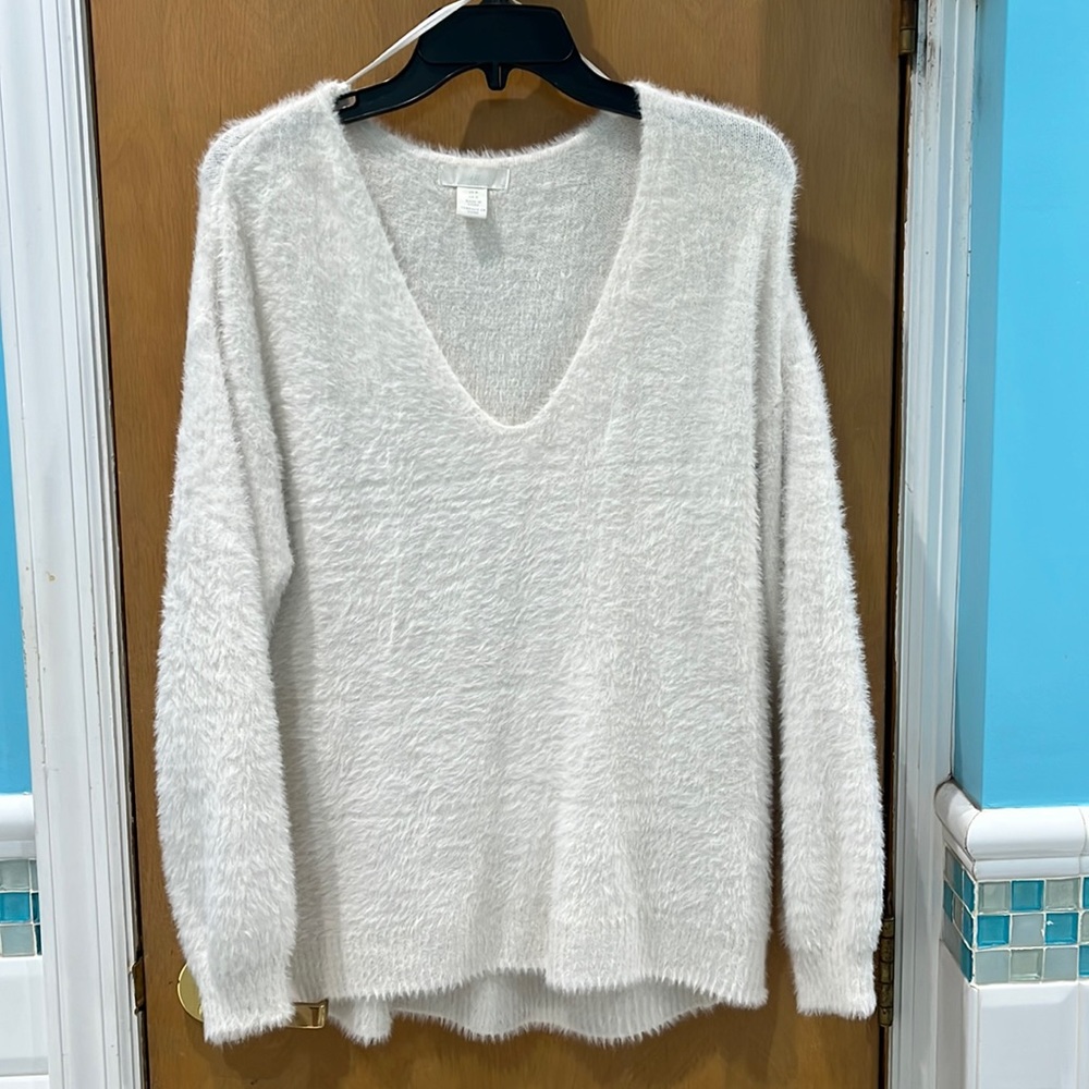 Super comfy white fuzzy sweater